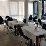 Parkhotel Viktoria 3* Velten