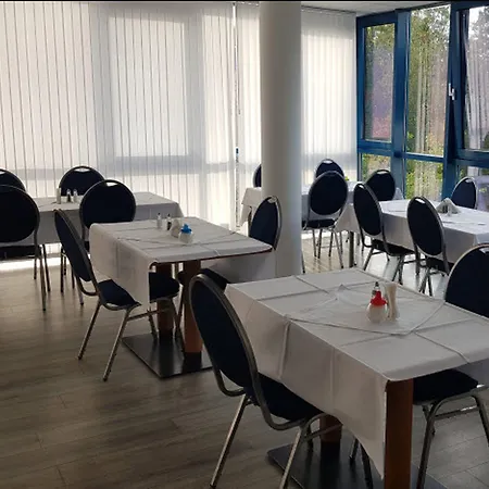 Parkhotel Viktoria 3* Velten