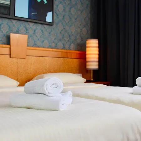 Parkhotel Viktoria 3* 벨튼