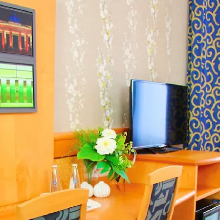 Parkhotel Viktoria 호텔 벨튼