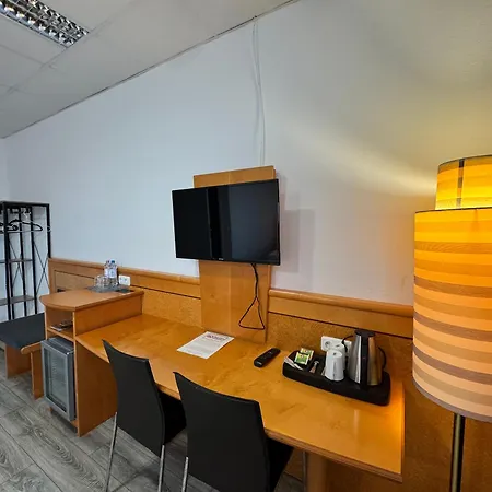 Hotel Parkhotel Viktoria 3*