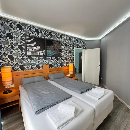 호텔 Parkhotel Viktoria 3*