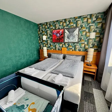 Parkhotel Viktoria 3*