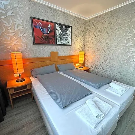 Parkhotel Viktoria 3*