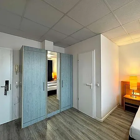 Parkhotel Viktoria 3*