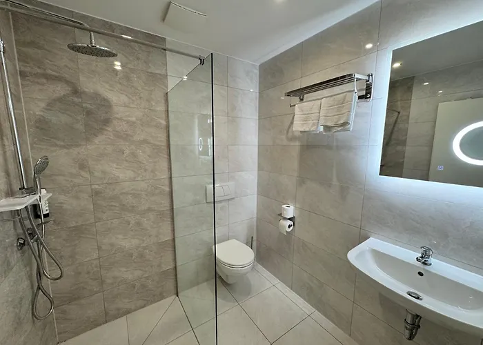 Parkhotel Viktoria 3* Velten